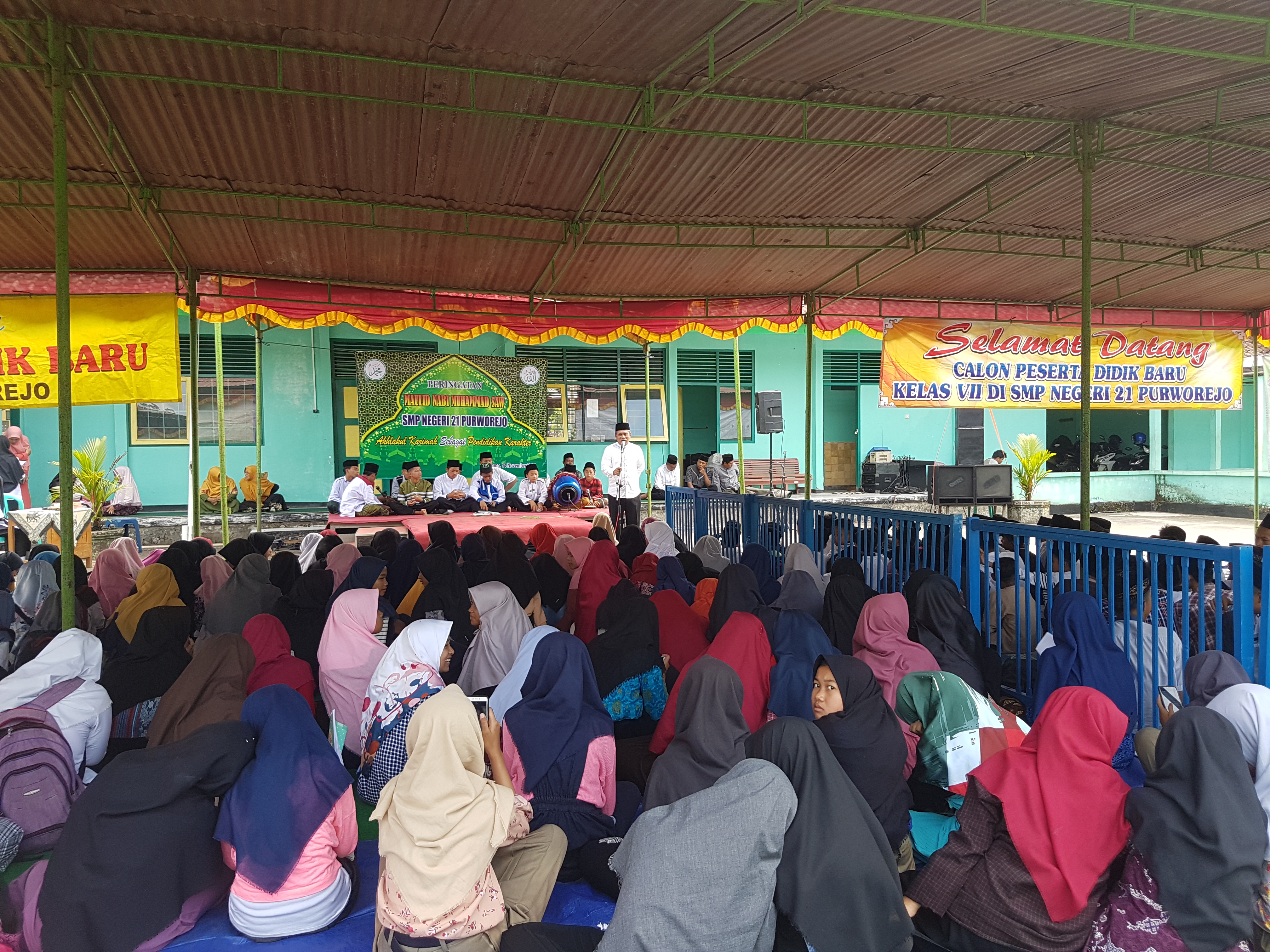 Peringatan Maulid Nabi Muhammad SAW: Akhlakul Karimah Sebagai Pendidikan Karakter