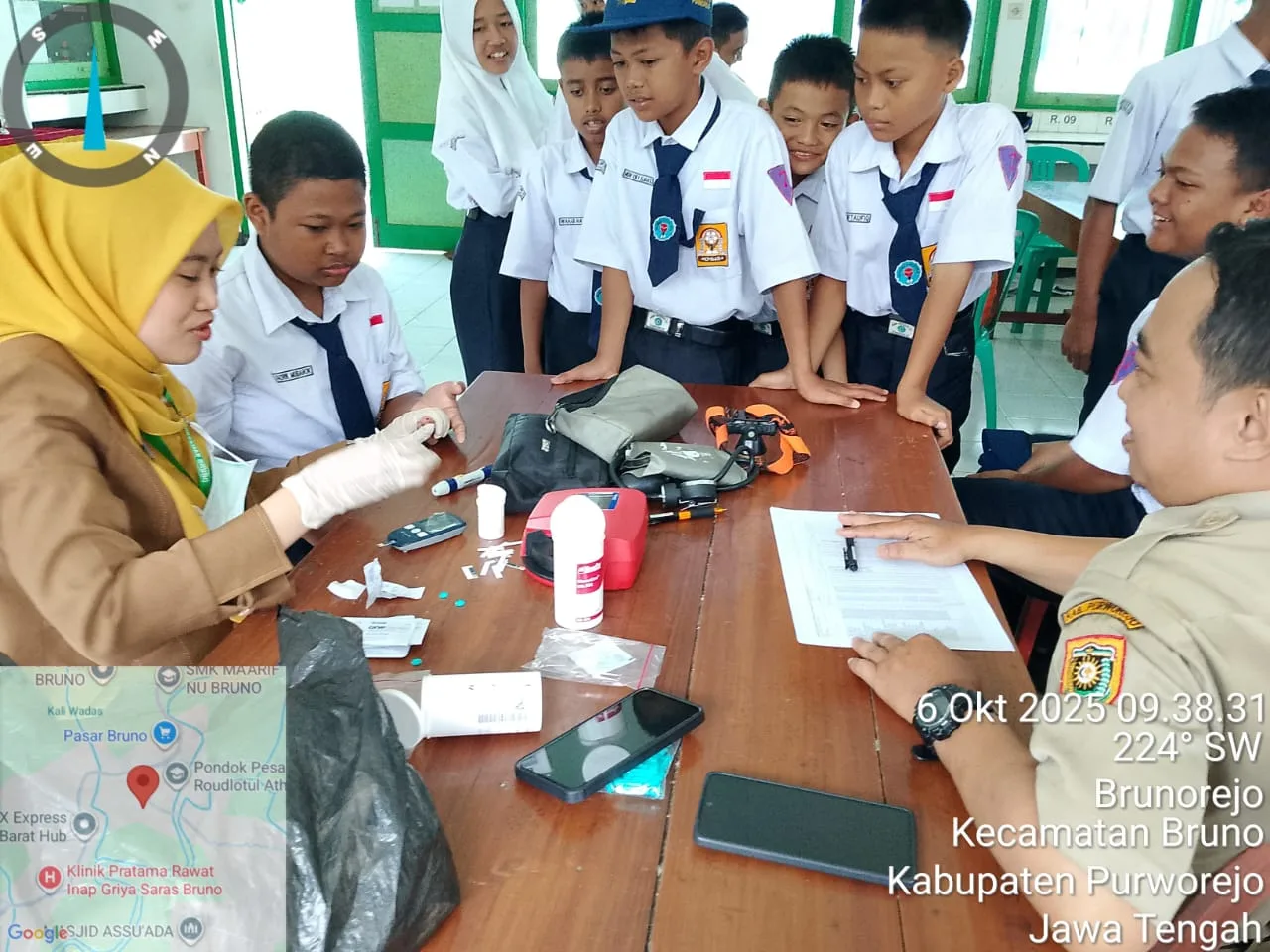 Jaga Sehat, Raih Bugar: SMPN 21 Purworejo Gelar Cek Kesehatan Gratis dan Rockport Test